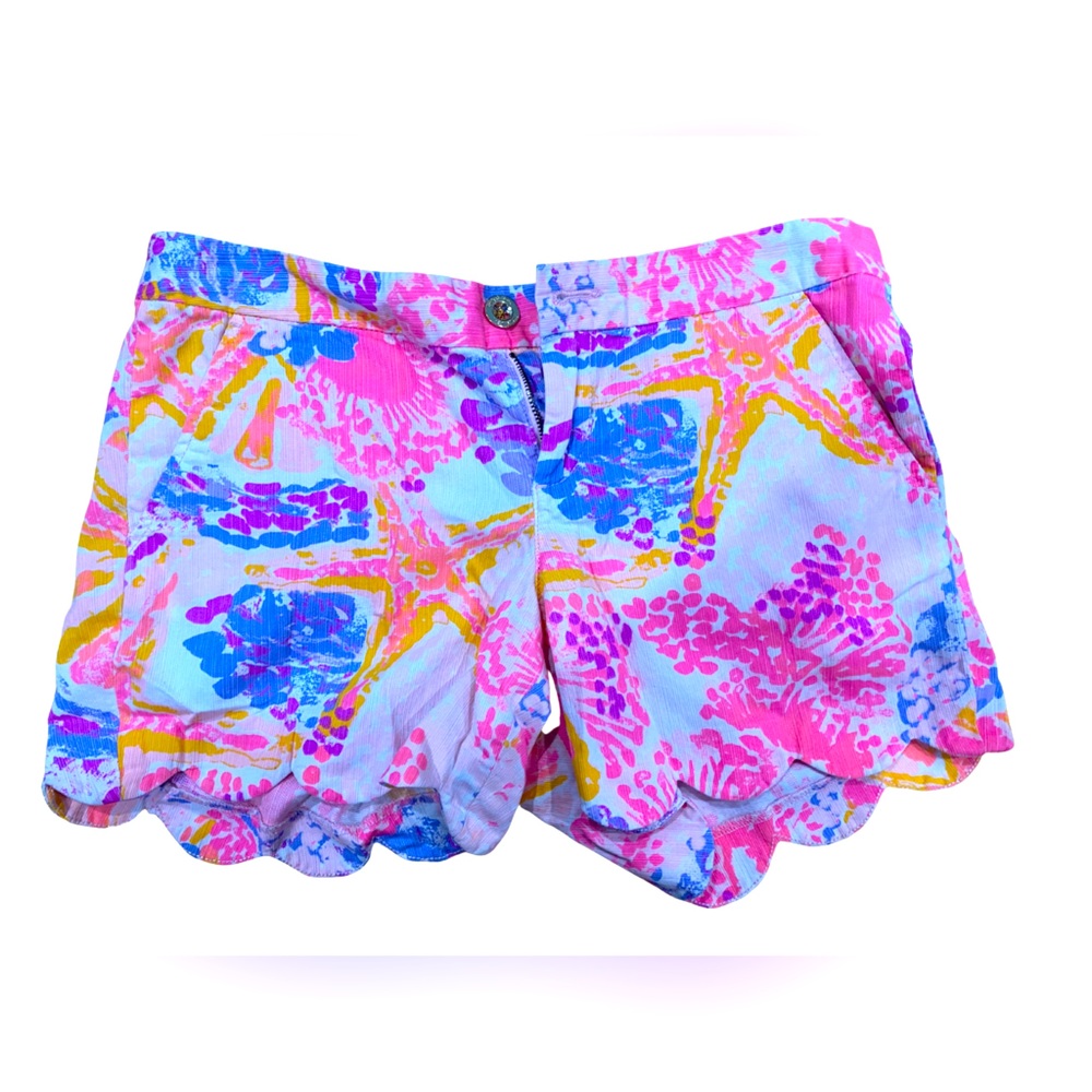 Lilly Pulitzer scallop shorts